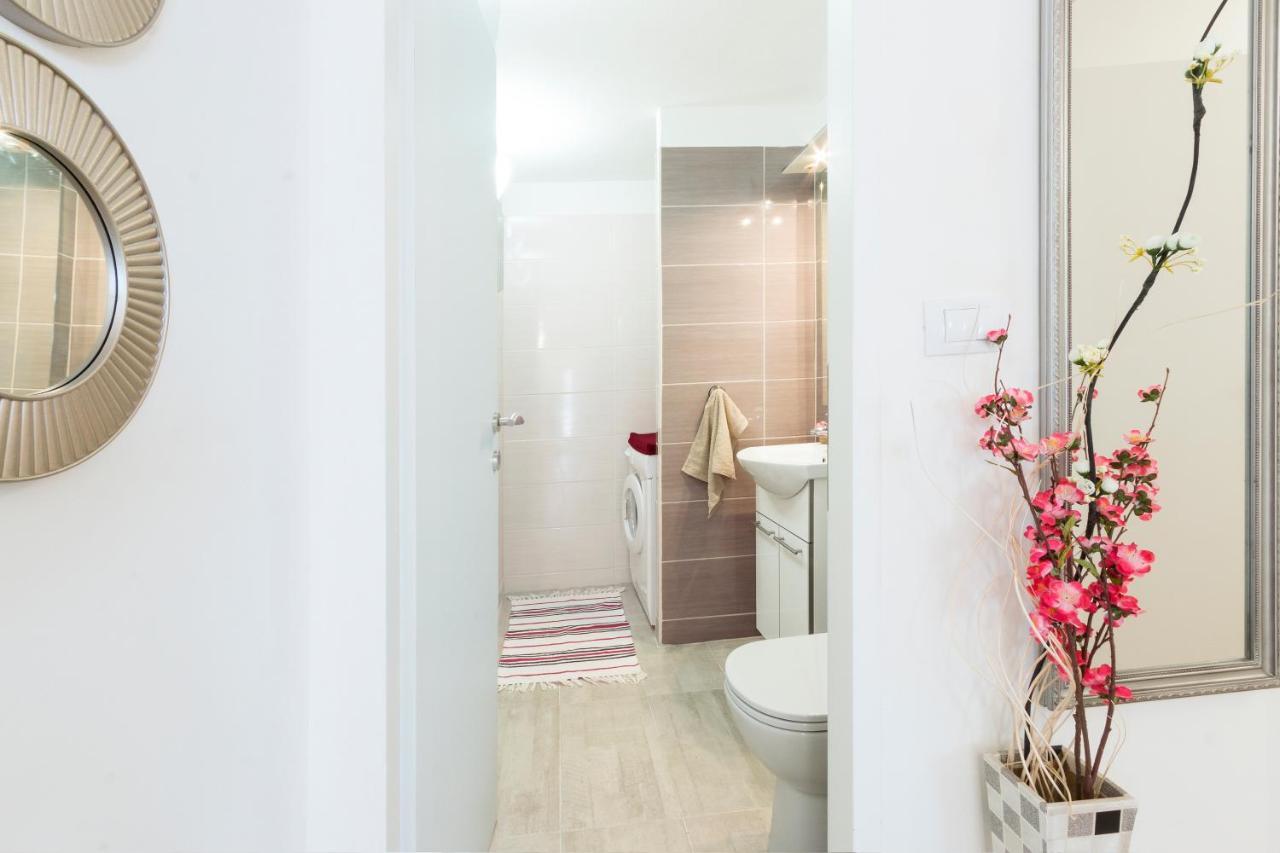 Apartment Katarina Pola Esterno foto